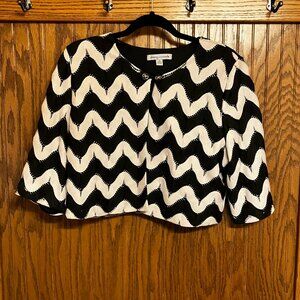 Danny & Nicole 3/4 Sleeve Black & White Knitted Short Jacket Size 18